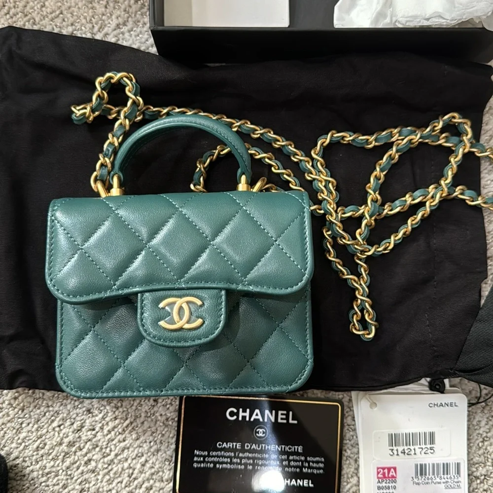 Chanel mini handle purse with chain bag - Picture 2 of 4